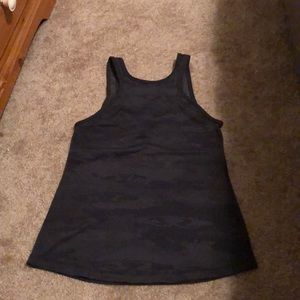 Lululemon camo tank